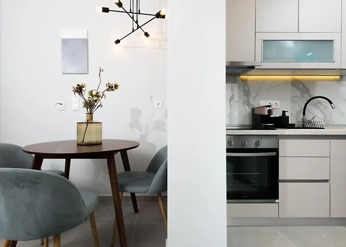 公寓 Iliana & Sarra 2